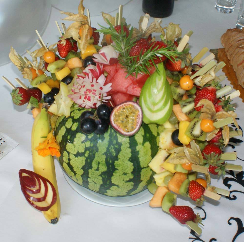 Pastèque brochettes de fruits