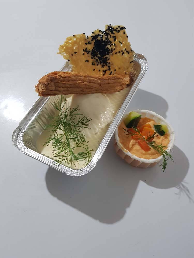 Pyramide de sandre au vin jaune